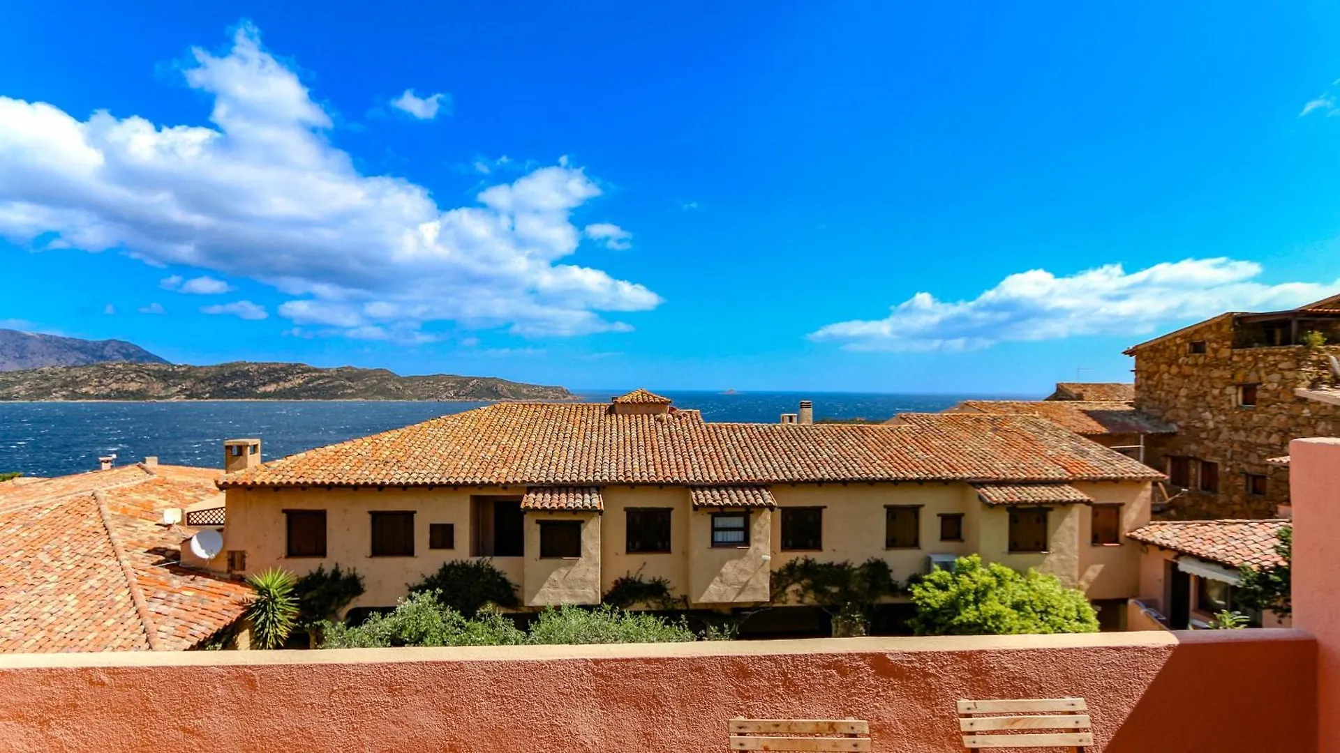 Appartamento Mare Nostrum - Vista Mare & A/C Capo Coda Cavallo Apartamento