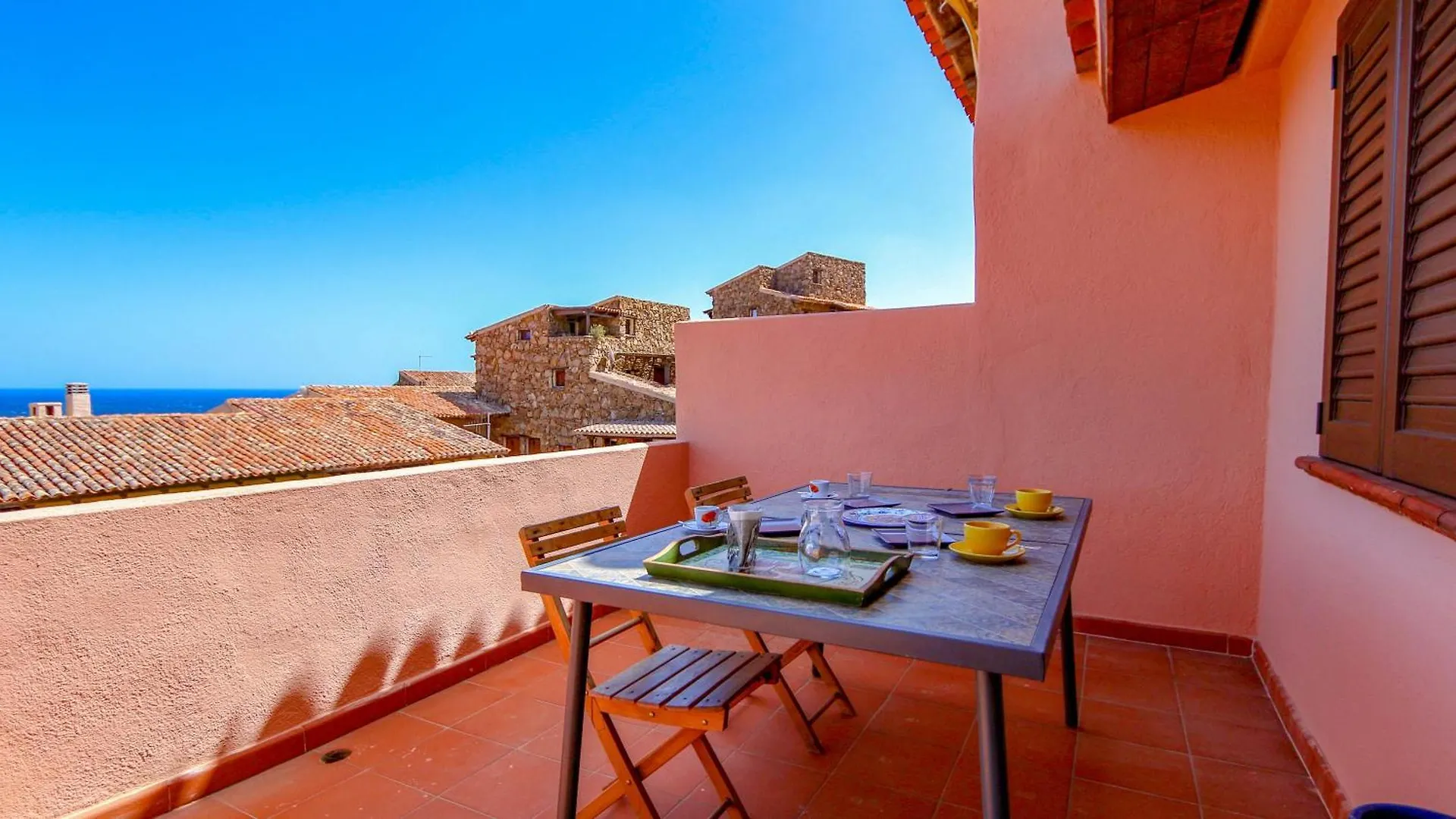 Appartamento Mare Nostrum - Vista Mare & A/C Capo Coda Cavallo 0*,  Italia